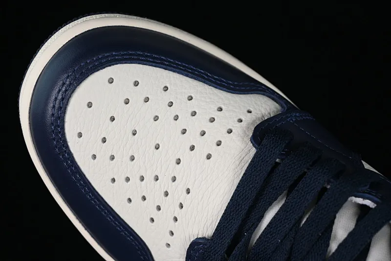 All categories Air Jordan Jordan series basketball shoes Air Jordan 1 High LW version Air Jordan 1 AJ1 Joe 1 Obsidian North Carolina Blue Black Blue Toe 555088-140